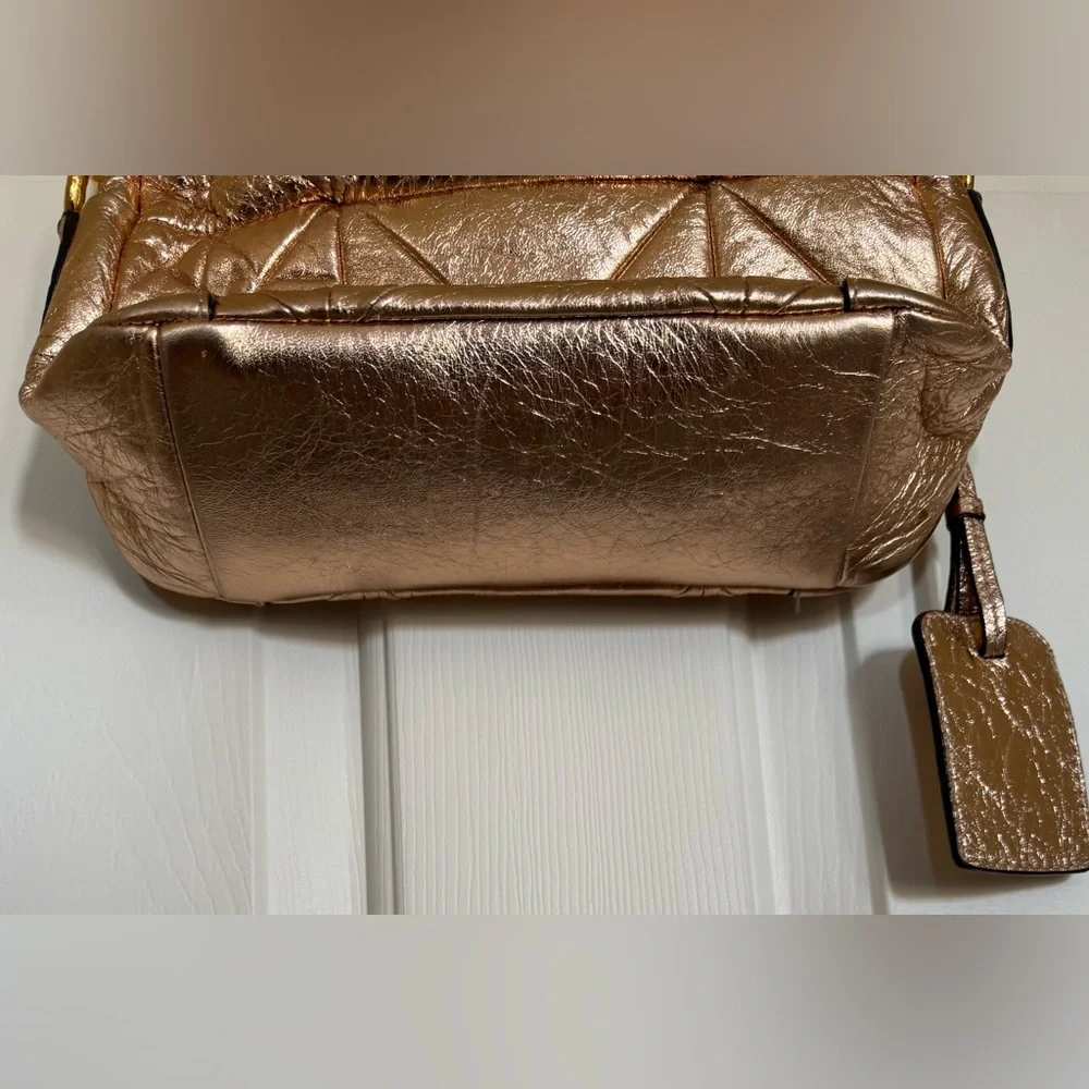 Marc Jacobs rose gold metallic quilted handbag - Picture 7 of 14